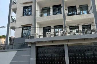 PLUSIEURS GRANDS APPARTEMENTS DE DEUX CHAMBRES MIS EN LOCATION  KINTAMBO PROCHE DE GB DIPLOMATE