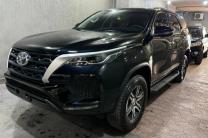 Toyota Fortuner 2025 automobile_motos_velos_engins_et_pieces