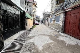 LIMET  1er Rue Ind. Mise en vente dun btiment R2 de type locatif de 6 appartements    seulement 2 minutes  pied de la route principale