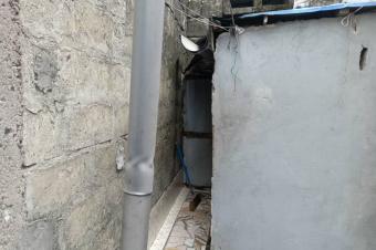  Parcelle avec 3 maisons locatives  vendre  Camp PM Nsele