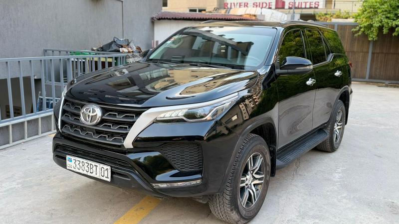 Toyota Fortuner 2024