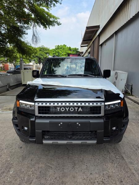 Arrivage Toyota Prado Adventure Brand New Couleur  NoireNoire Annee 2025 Automatique Steptronique Essence 4 cylindre 2.4 twin turbo Demarrage bouton C