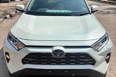 automobile_motos_velos_engins_et_pieces Christian Csk  