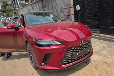 automobile_motos_velos_engins_et_pieces Christian Csk  