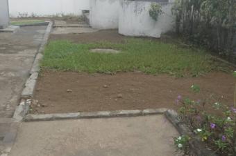 AGK IMMO met  votre disposition la vente de cette magnifique parcelle  Rf Belair. CMontngafula. Dimension 3040M. Prix 370.000  discuter.  votre service.