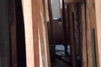 AGK IMMO met  votre disposition la vente de cette parcelle en chantier inachev de R3 sur lav. Bima CLemba sur la route Bypass. Rf glise Salem. Prix 139.000  discut
