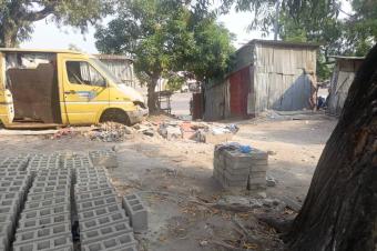 Parcelle  vendre sur Boulevard Lumumba  Nsele
