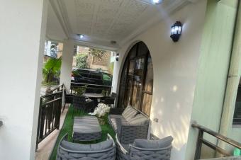 Grande Parcelle Rsidentielle  Vendre  Limete 1re Rue Funa  875 m avec Revenu Locatif de 3.500   Mois