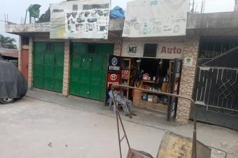 Parcelle commerciale  vendre sur Boulevard Lumumba  Nsele Rf. 3 Paillotes avec fondation R2