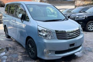 automobile_motos_velos_engins_et_pieces Christian Csk  