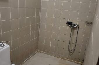 DUPLEX EN LOCATION DANS LA CONCESSION UTEX AFRICA   4 CHAMBRES  PISCINE Jardin ... Entre Bilembo 
