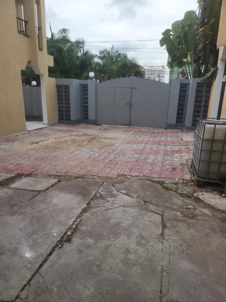 GB JEWELS  2 DUPLEX EN LOCATION DANS UNE  PARCELLE PRS DE LA GOMBE  RFRENCE  JEWELS SCHOOL