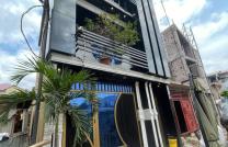 URGENT : Villa de Luxe Meublée à Vendre à Limete 1ère Rue mediacongo