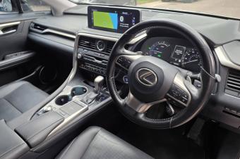 Lexus RX450HL Anne de fabrication 2021 trois banquette Avec plaque Rcente et assurance 6 mois prix 23000  discuter troc possible