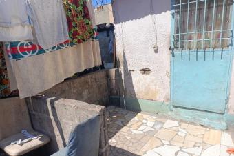PARTIE RESTANTE DE LA PARCELLE  VENDRE  BARUMBU SUR MACADAM