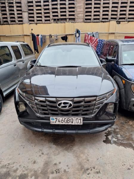 HYUNDAI TUCSON PLAQUE BQ 2023  PRIX 16.500 AZUI SUKA SUKA SVP  AUTOMATIQUE ESSENCES KILOMTRAGE TRS FAIBLES CLIMATISATION IMPECCABLES FULLS OPTIONS LOCALISATION GB
