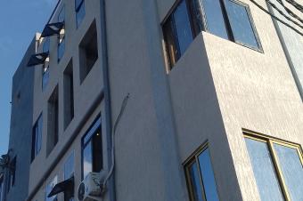 LIMET 1er Rue Htel de la Funa  Mise en location d1 appartement de deux chambres au Premier niveau Nouvellement construits Climatisation...  