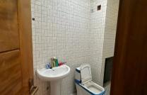 Location duplex à ma campagne de 3 ch salon cuisine salle à manger salon toilette extérieur toilette visiteur 1400 dollars garantie locative 4+1 mediacongo