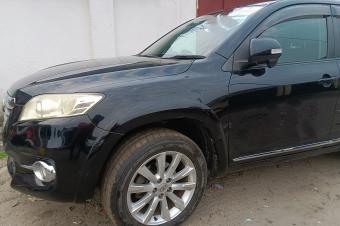 GS13CAR SARL  met en vente ce vhicule familial marque Toyota VANGUARD neuf sans plaque dimmatriculation. Prix de dpart  12.500  discuter.  vous.
