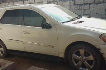 MERCEDES  4MATIC A VENDRE  8000 USD