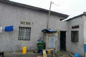 Grande Parcelle  Vendre 414m  Barumbu  Morcellement Possible