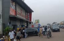 GS13-IMMO SARL; met à votre disposition, la vente de cette parcelle, C/N’sele, Q/Bibwa. Bel endroit. Réf: Kin-Marché. Dimension: 10/22M. Prix : 39.000$ à discuter. À votre écoute. mediacongo