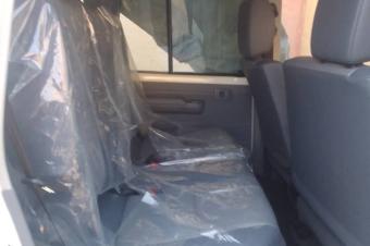 GS13AUTO SARL met  votre disposition la vente de ce vhicule Toyota LandCruiser ferme 5portires dans la CLemba. Prix 75.000  discuter.   vous.
