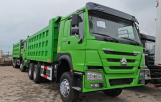 A VENDRE: deux camions sans plaque.   Disponibles immédiatement à Kinshasa.