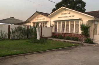 Terrain Premium  Vendre sur principale Avenue Tropique  Limete Rsidentiel 