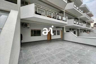 LOCATION MAGNIFIQUE APPARTEMENT DE 2 CHAMBRES  GOMBE 