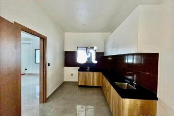 LOCATION MAGNIFIQUE APPARTEMENT DE 2 CHAMBRES  GOMBE 