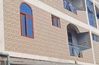 Magnifique immeuble  vendre  bumbu