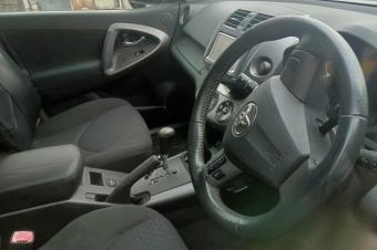 GS13CAR SARL  met en vente ce vhicule familial marque Toyota VANGUARD neuf sans plaque dimmatriculation. Prix de dpart  12.500  discuter.  vous.