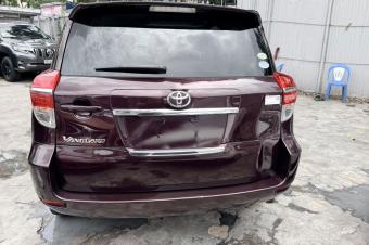 Toyota Vanguard  Sans plaque  vendre 
