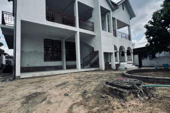Parcelle  Lemba salongo 20 sur 30m 380.000