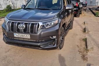 TOYOTA PRADO A VENDRE  KINSHASA 