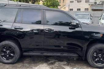Prado txl 2015 modifie 2023 diesel manuelle moteur 5l Kilomtrage 35000  prix 33000 a discuter