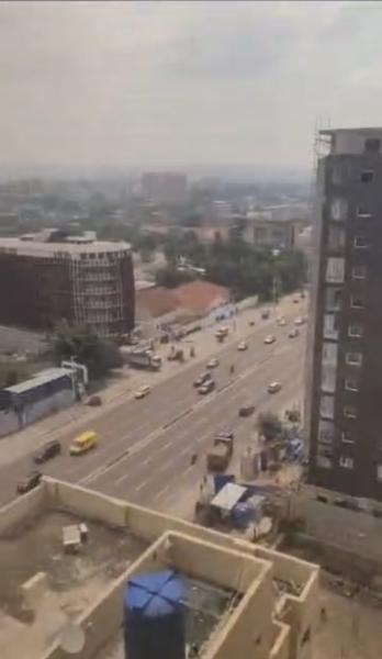 MAGNIFIQUE APPARTEMENT  LOUER  KINSHASA GOMBE 