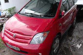 TOYOTA IST A VENDRE  KINSHASA 