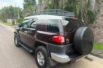 TOYOTA FJ CRUISER A VENDRE  KINSHASA 