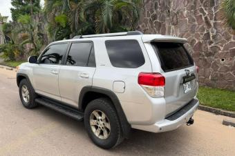 TOYOTA 4 RUNNER A VENDRE  KINSHASA 