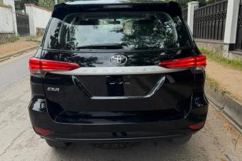 TOYOTA FORTUNER A VENDRE  KINSHASA 
