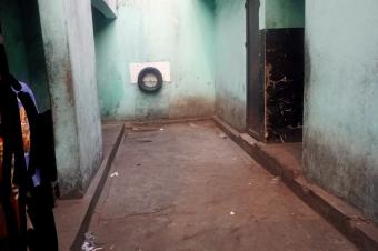 Belle opportunit  saisir  Bumbu vers march Selembao Vente dune parcelle avec une grande maison       Direction   24 novembre  sur lavenue luvambano Un coin Idal pour la com