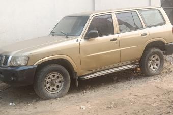 GS13AUTO SARL   met en vente cette Nissan Patrol en trs bon tat. Prix de vente propos  7.500  discuter.  votre coute.