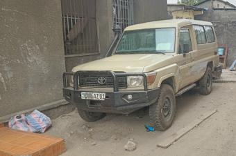GS13AUTO SARL   met en vente cette Toyota  Land Cruiser en bon tat. Prix de vente propos  22.500  discuter.  votre coute.