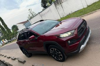 TOYOTA RAV4 A VENDRE  KINSHASA 