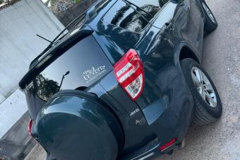 TOYOTA NEW RAV4 A VENDRE  KINSHASA 