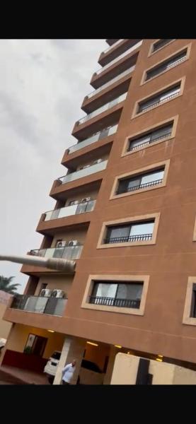 APPARTEMENT AVEC MEUBLES  VENDRE  KINSHASA GOMBE 