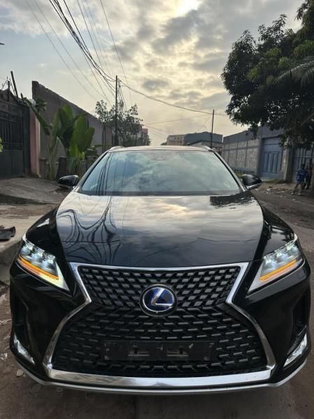 Lexus RX450h 2022 Panoramique ouvrant  Sans plaque  Intrieur cuir  Camra de recule  26.000  discuter  Localisation appel