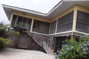 Villa  Pigeon 50 sur 100m 1.500.000
